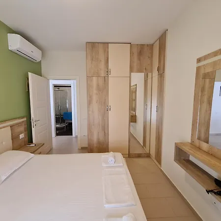 HOLIDAY APARTMENTS Vlore Vlorë