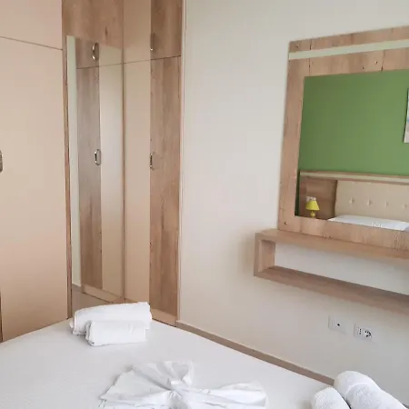 HOLIDAY APARTMENTS Vlore