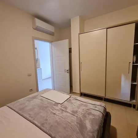 Holiday Apartments Vlore Daire Avlonya