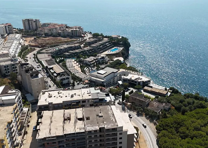 Holiday Apartments Vlore דירה *