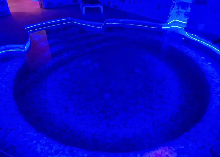 Holiday Apartments Vlore Appartamento *